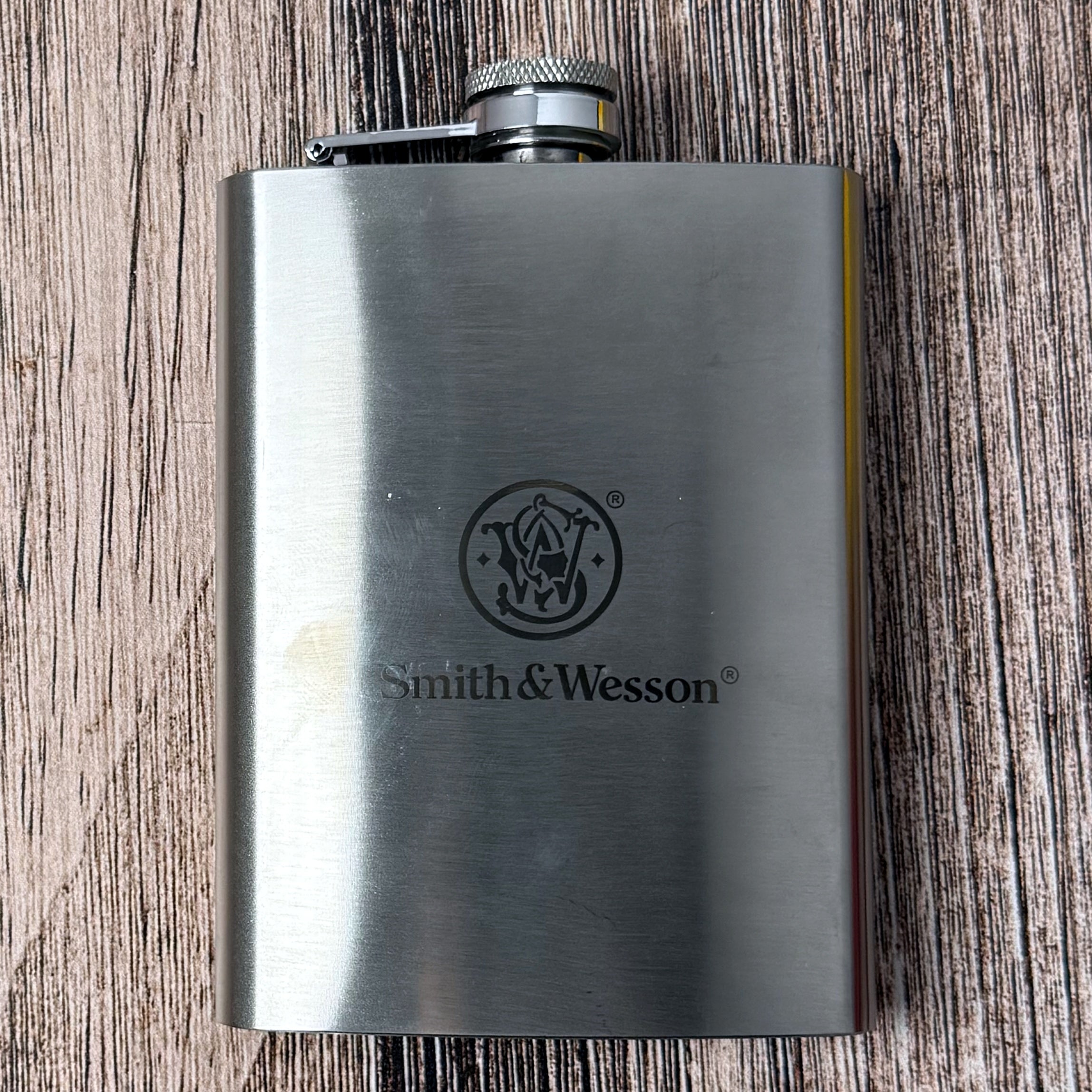 Smith & Wesson Executive Linerlock/Flask