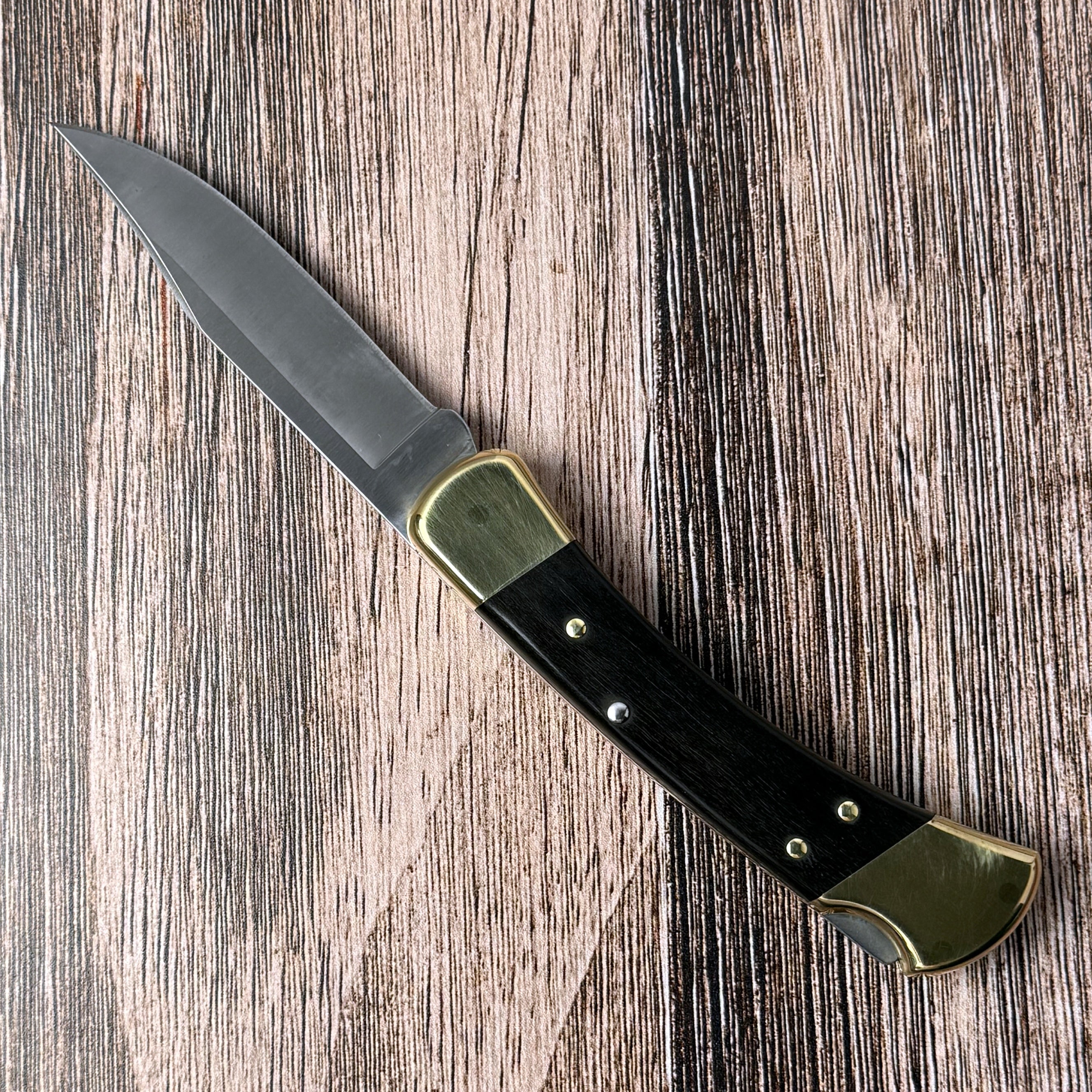 Buck 110 Hunter