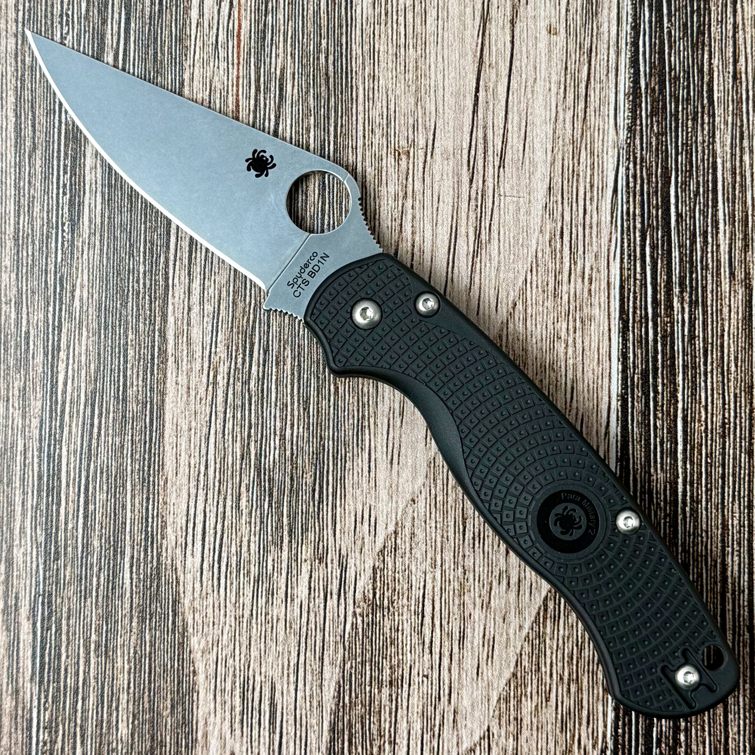 Spyderco Para Military 2 Compression Lock Knife