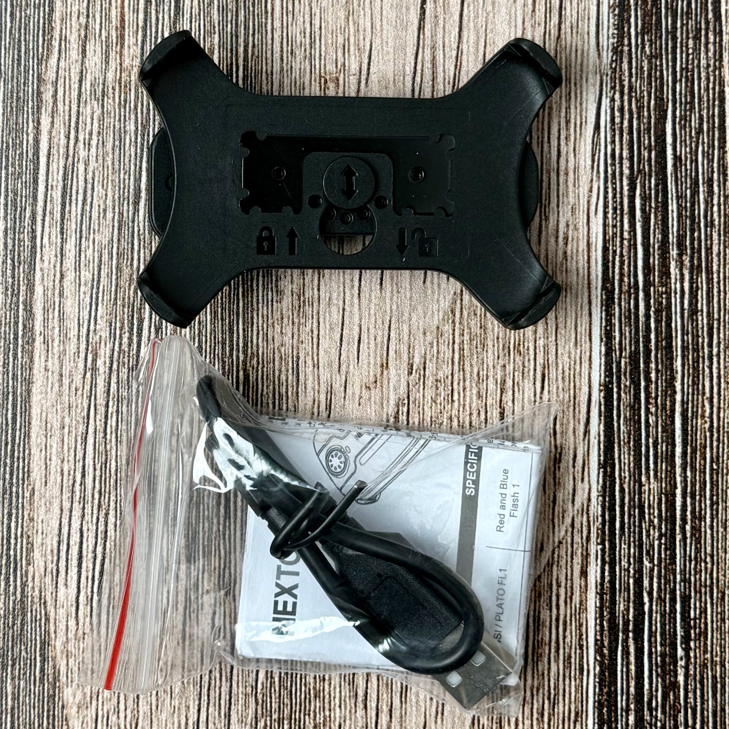 Nextorch UT21 Rechargeable Clip Light