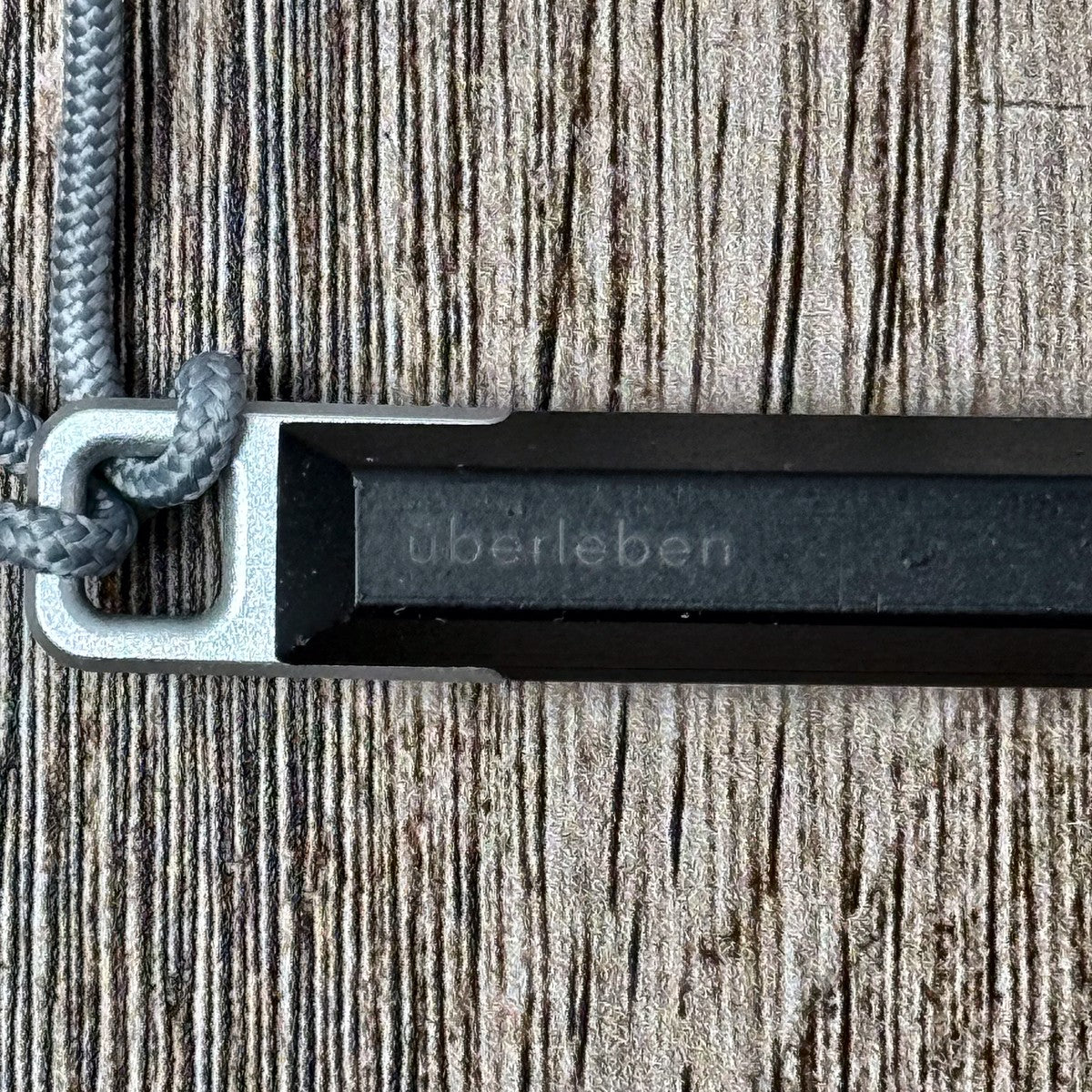 Uberleben Hexa PRO Fire Starter