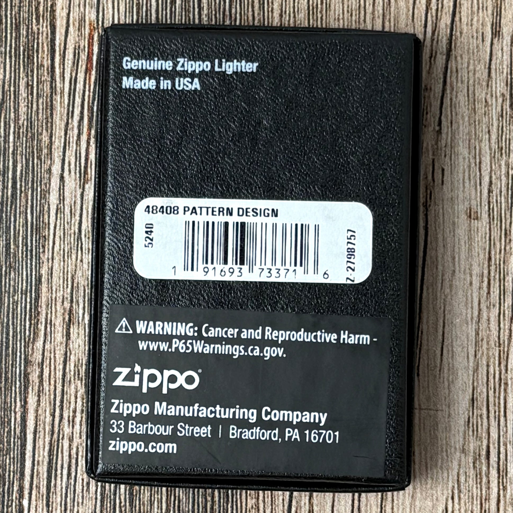 Glowing Pixel Pattern Zippo Lighter