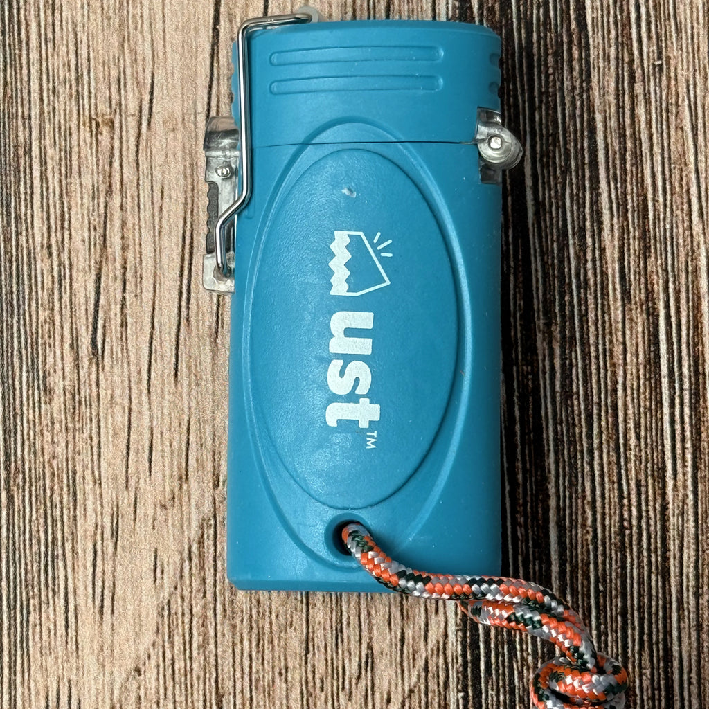 UST TekFire Pro fuel-free electronic lighter