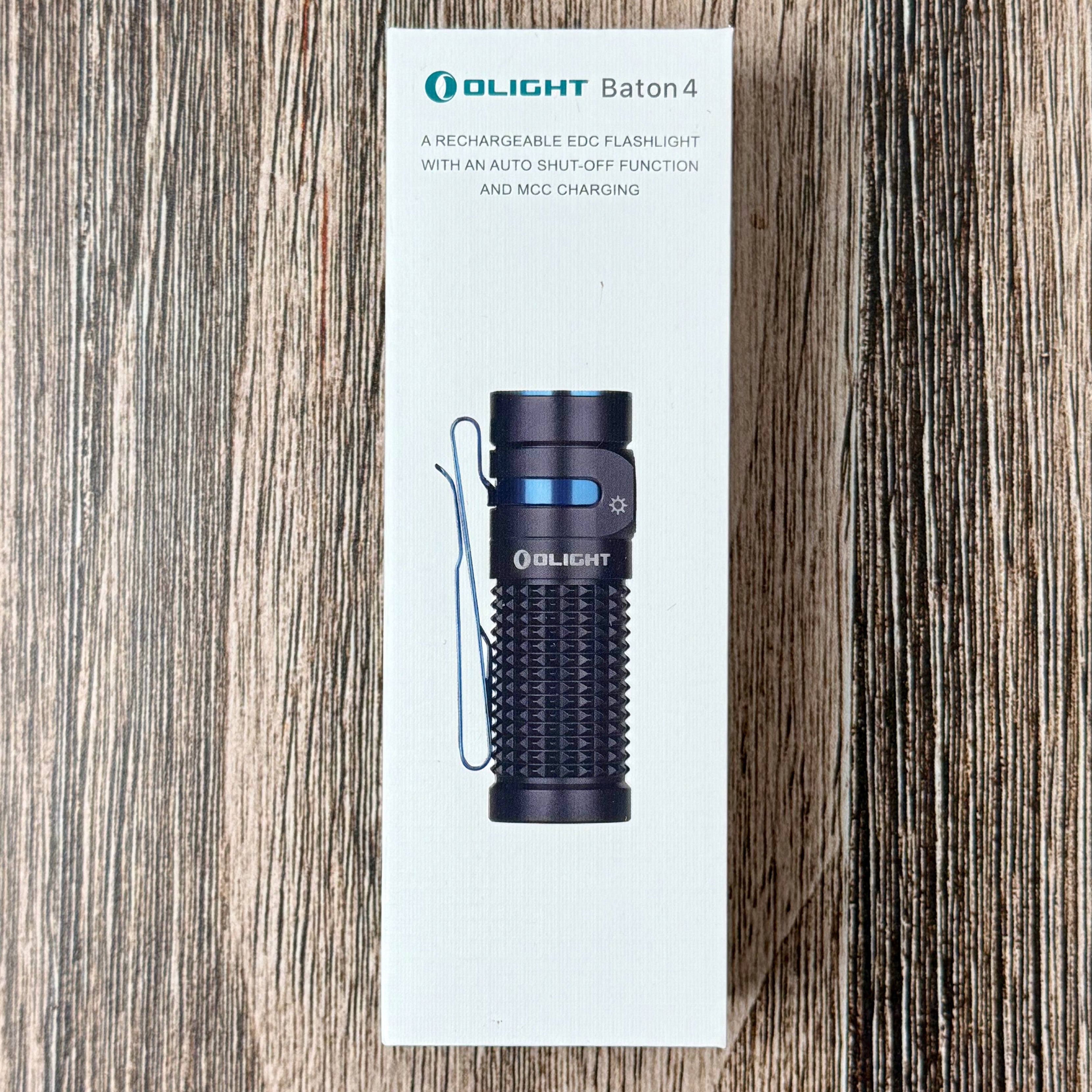 Olight Baton 4 EDC Flashlight - Black