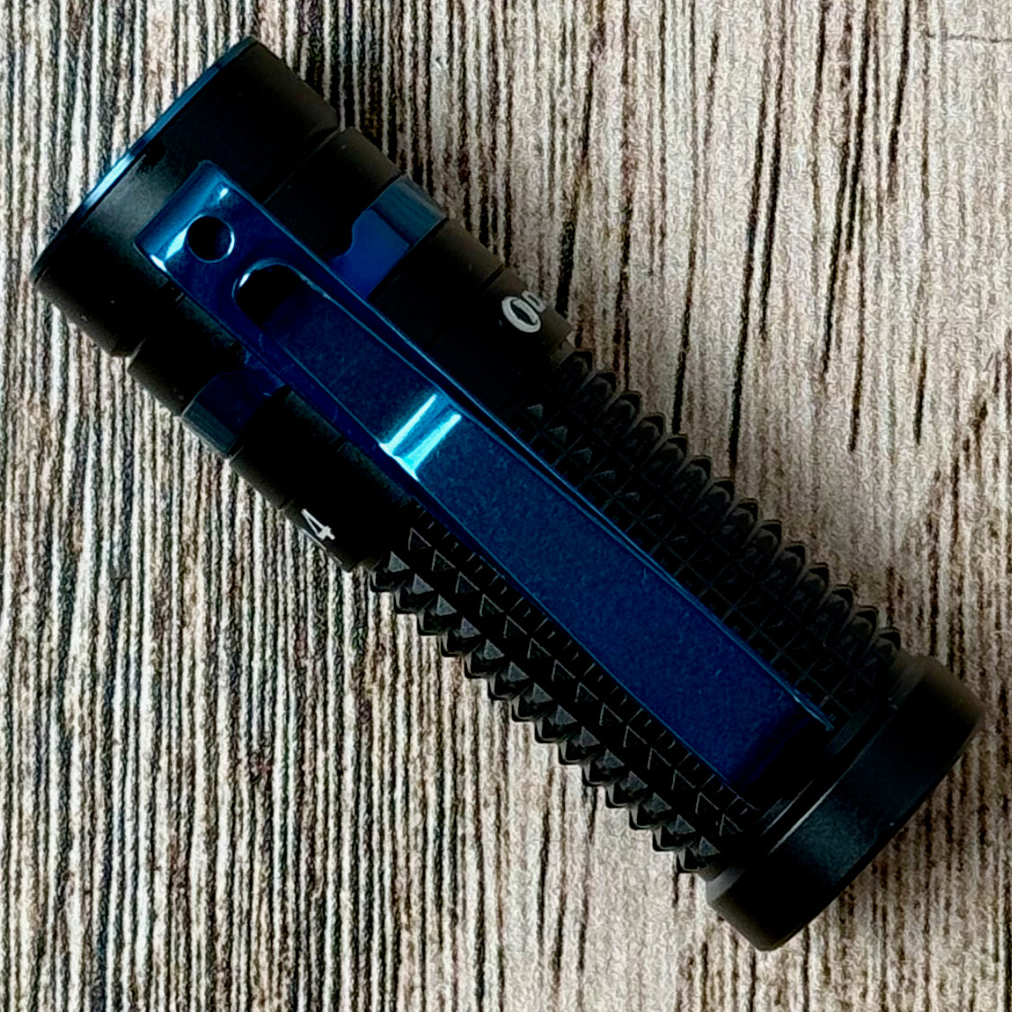 Olight Baton 4 EDC Flashlight - Black