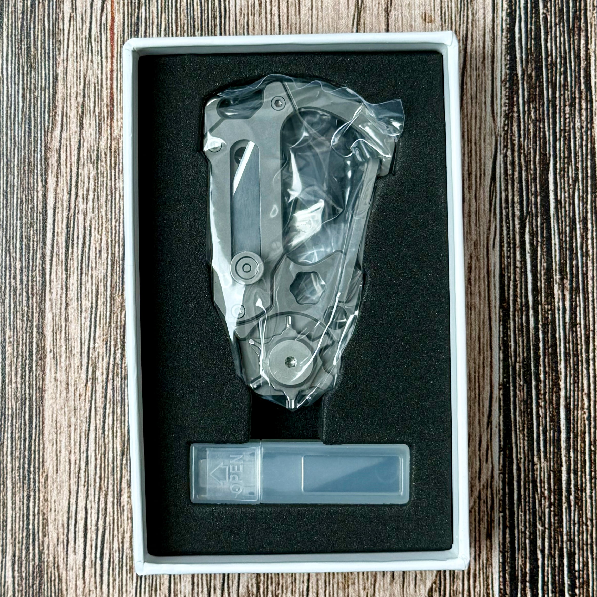 CIVIVI Polymorph Carabiner Multitool