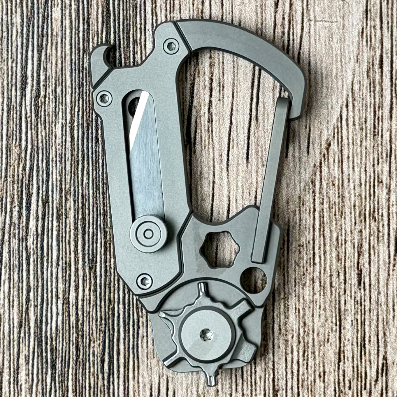 CIVIVI Polymorph Carabiner Multitool