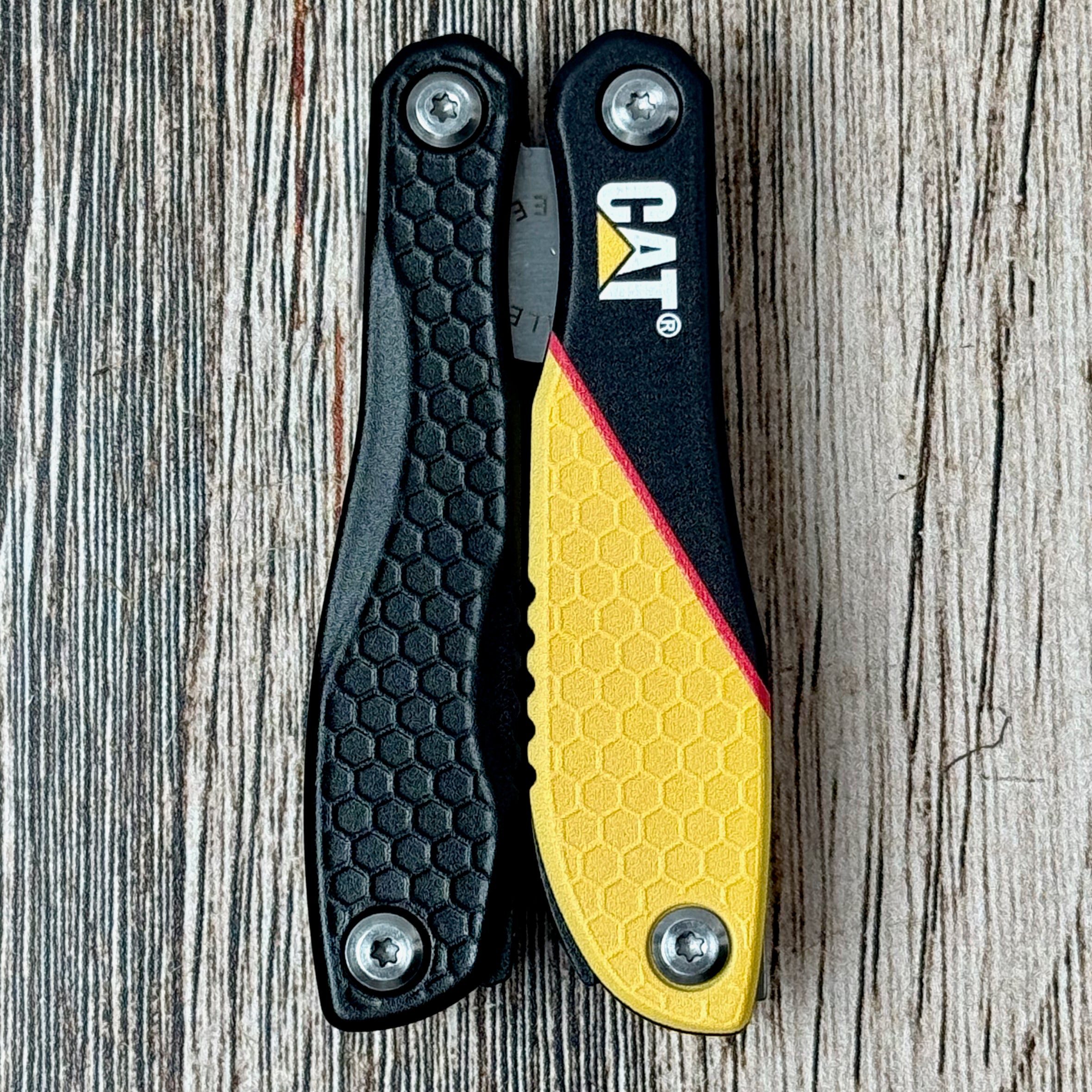 CAT 12-in-1 Multi-Function Tool
