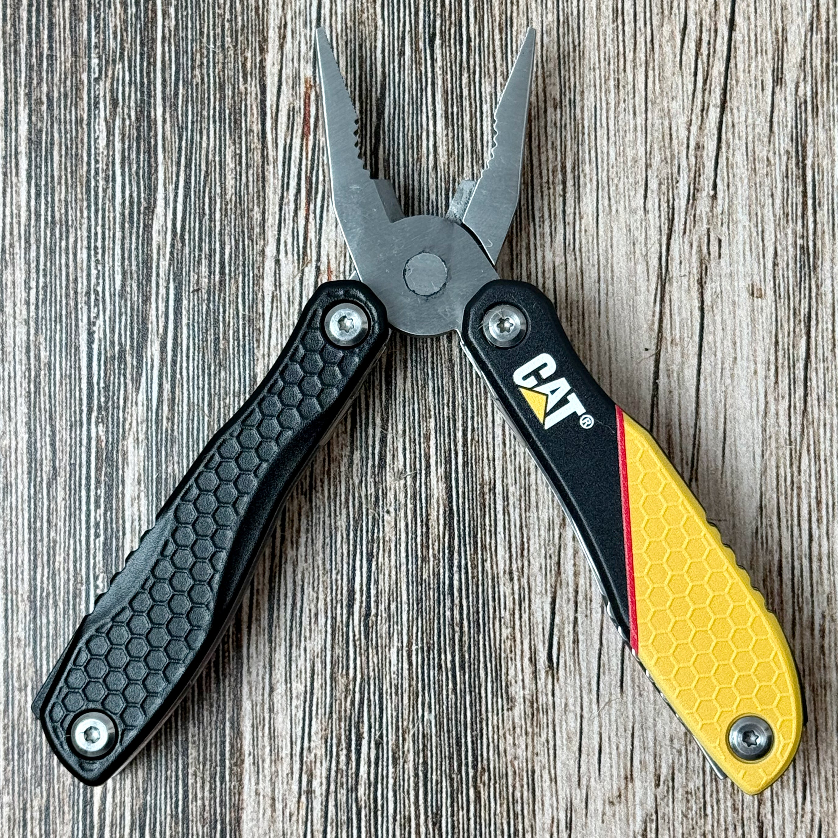 CAT 12-in-1 Multi-Function Tool