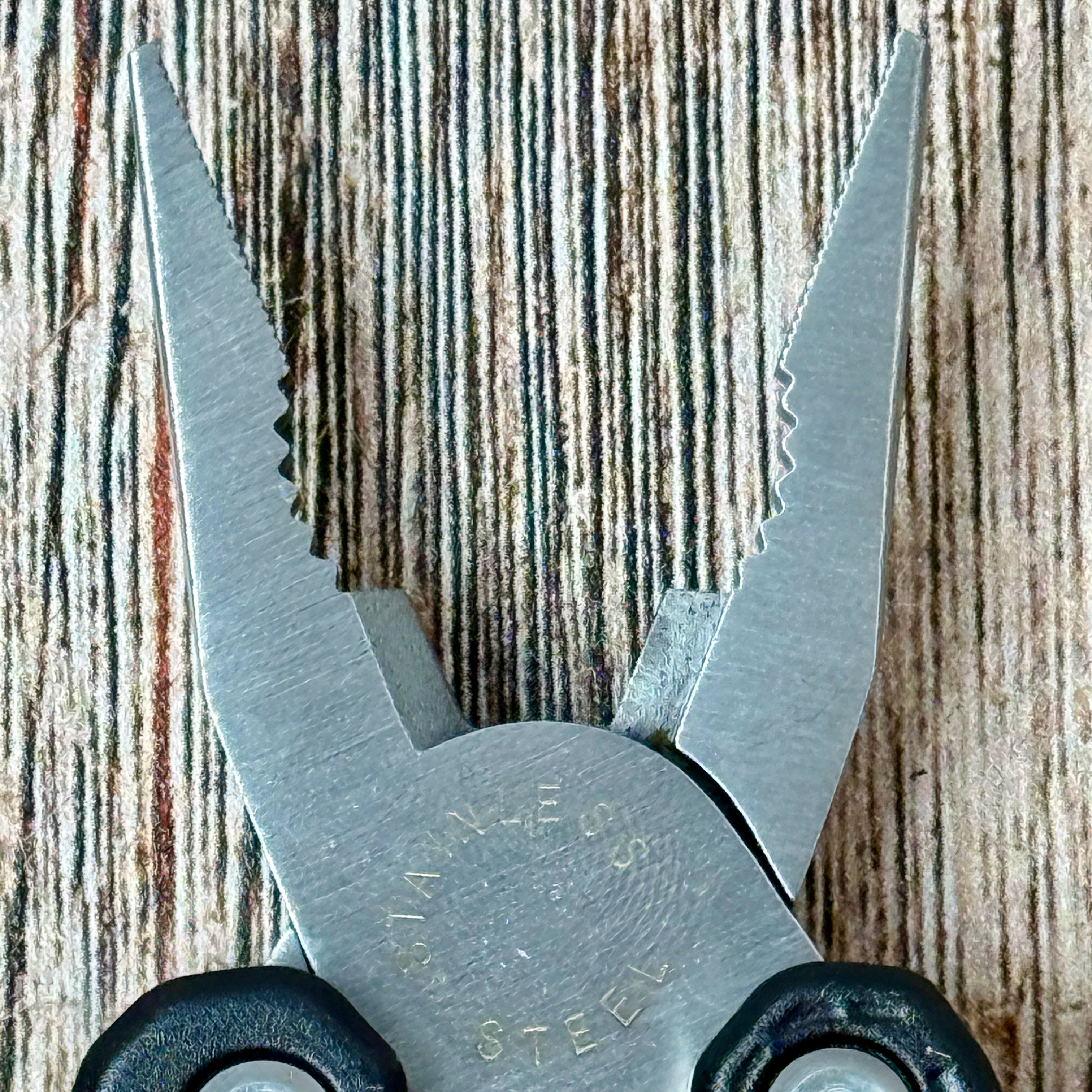 CAT 12-in-1 Multi-Function Tool