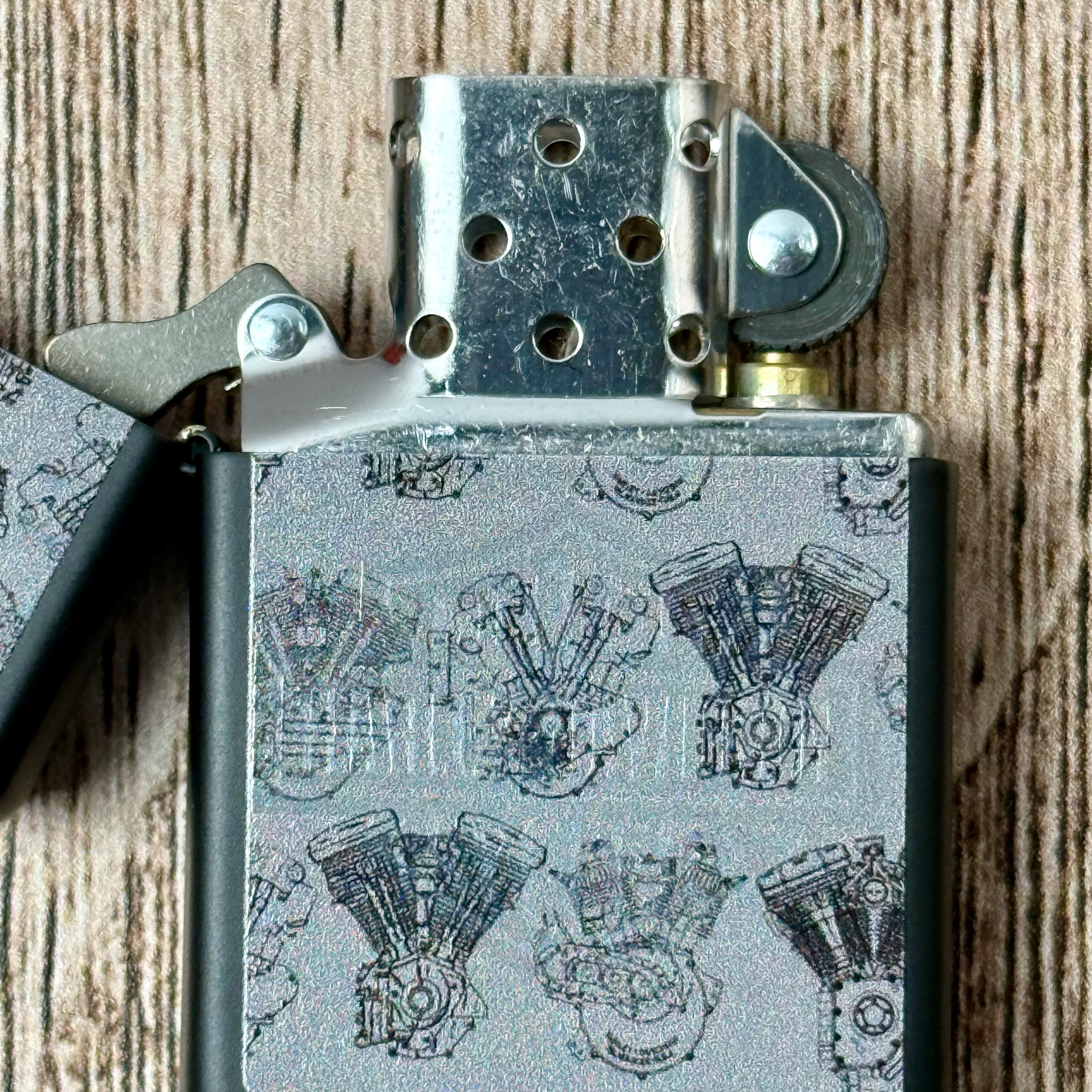Harley-Davidson Engine Black Light Zippo Lighter