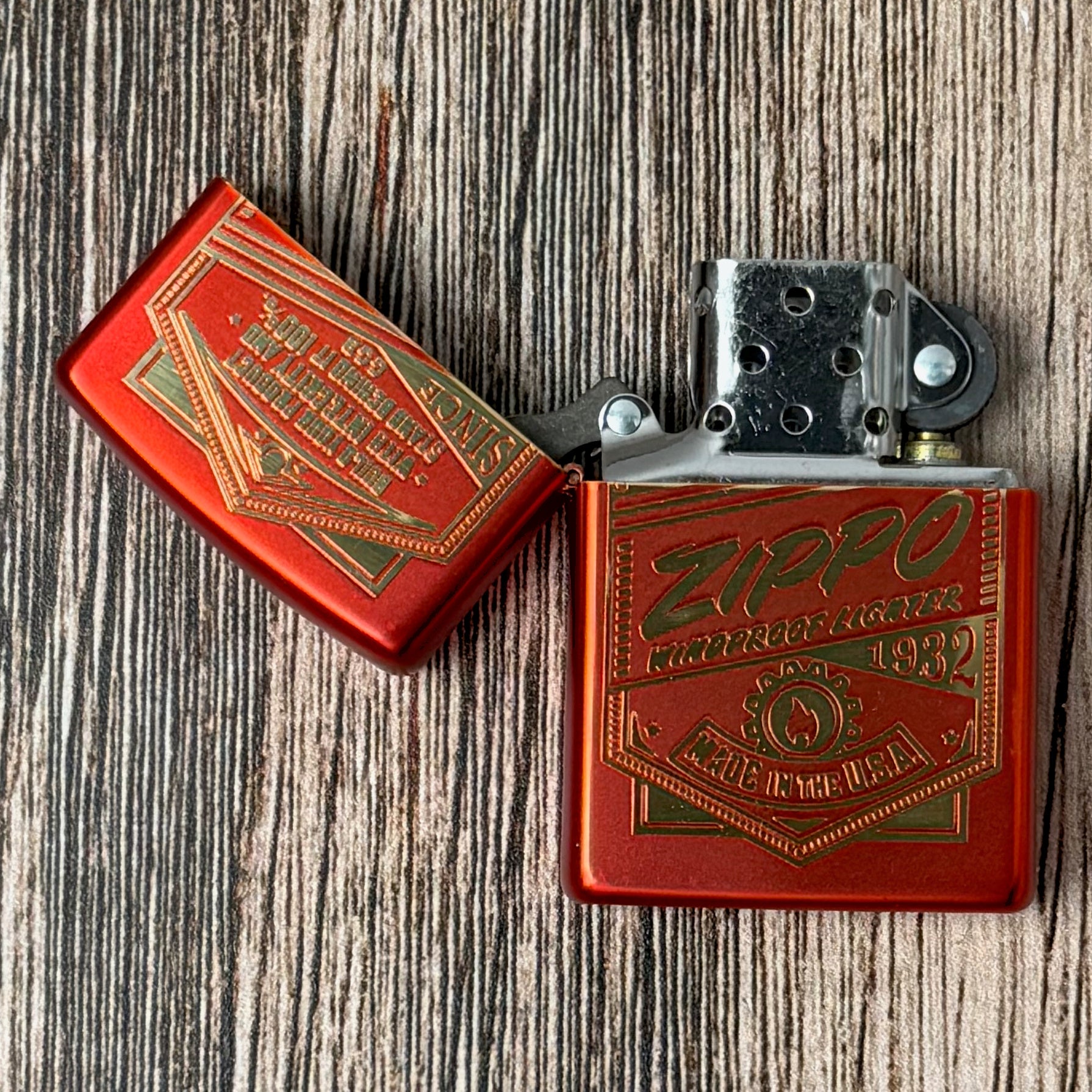 It Works Metallic Red Zippo Lighter