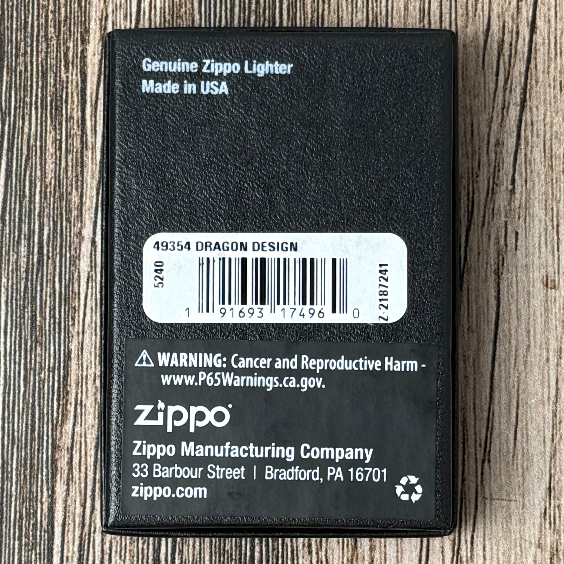 Dueling Dragons 540 Color Zippo Lighter