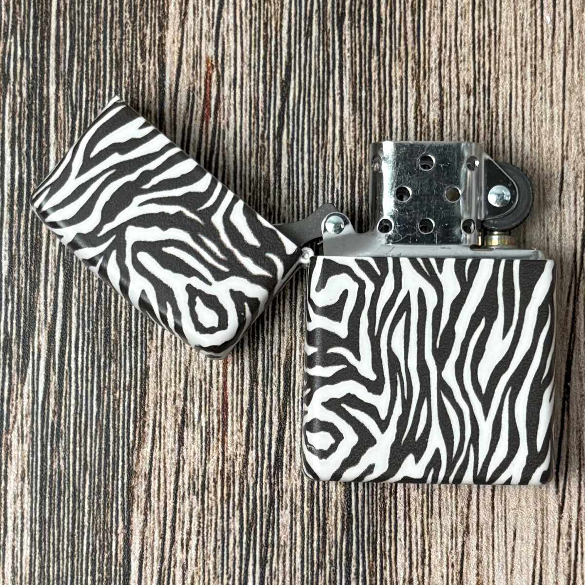 Zebra Print 540 Color Zippo Lighter